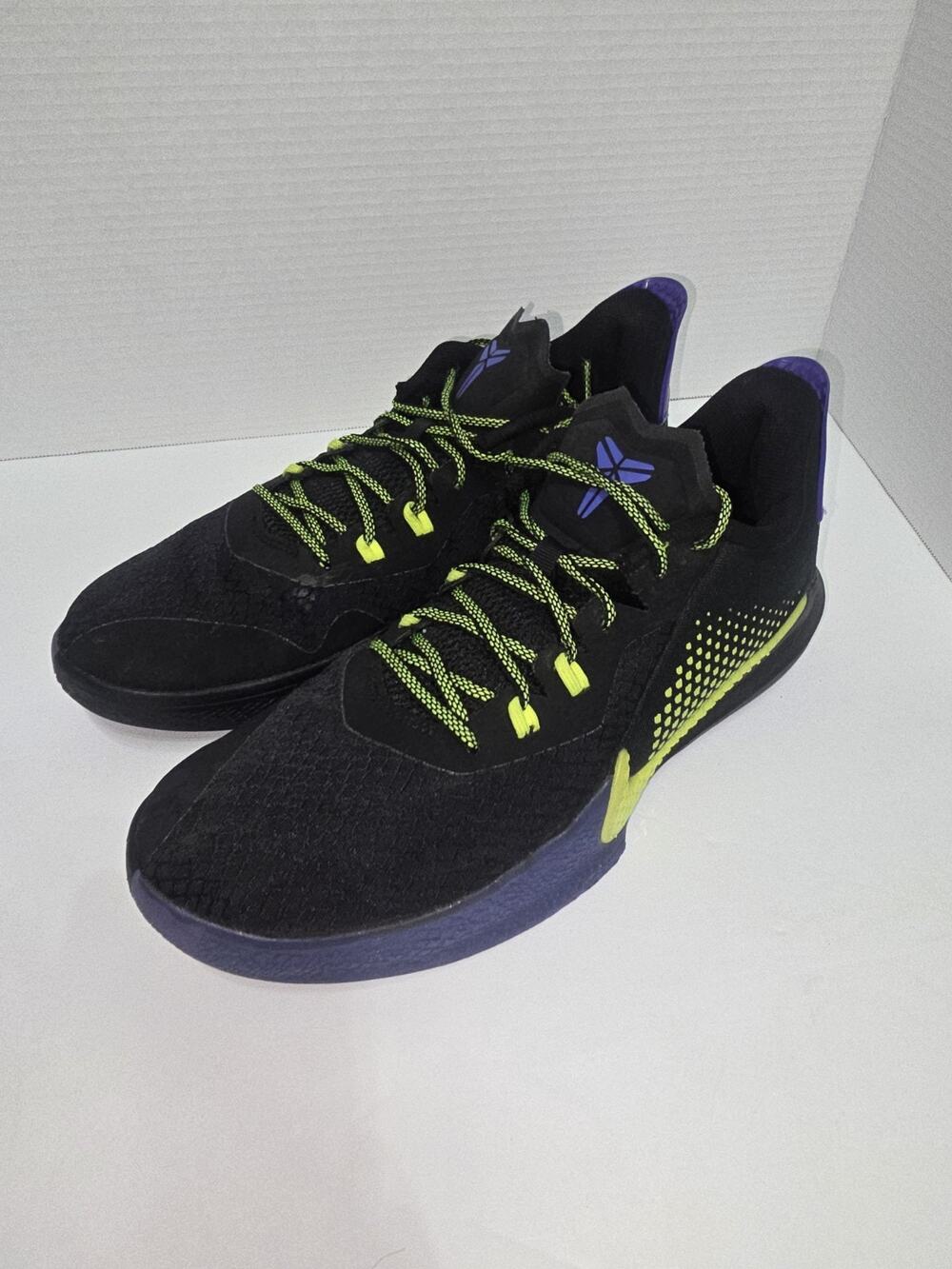 Nike Kobe Mamba Fury Joker Lakers Away Size 12 CK2087-003
